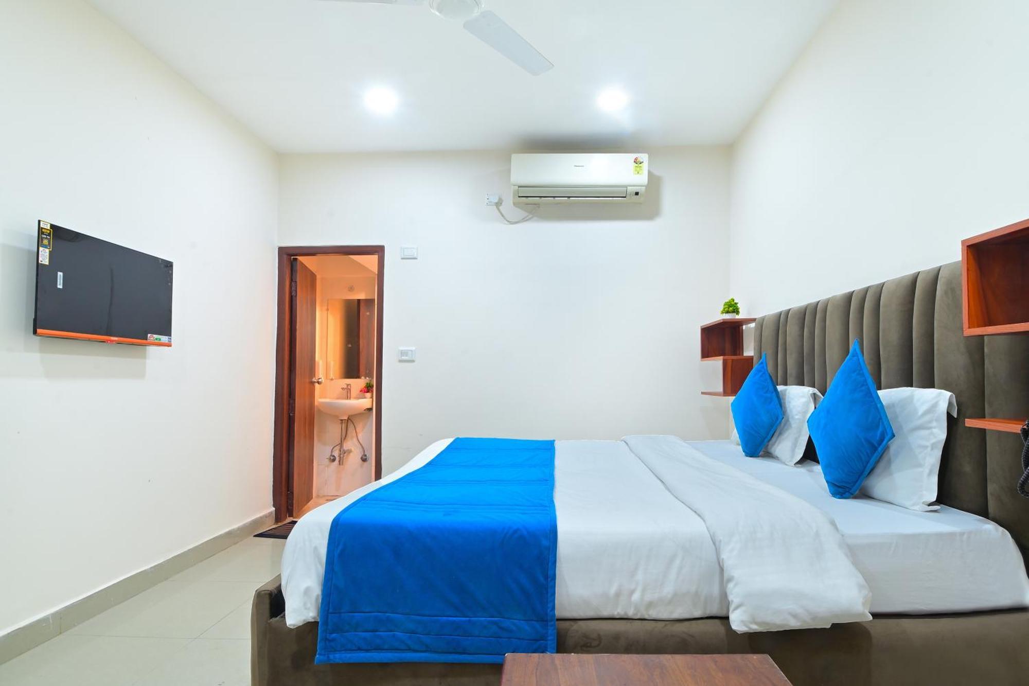 Chowdhry Tourist Lodge - New Delhi Railway Station - 2 Minutes Walk Exterior foto